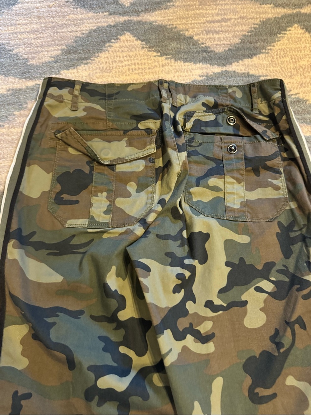 Sanctuary Rebel Camo Cargo Pants Size 27 - Picture 5 of 6